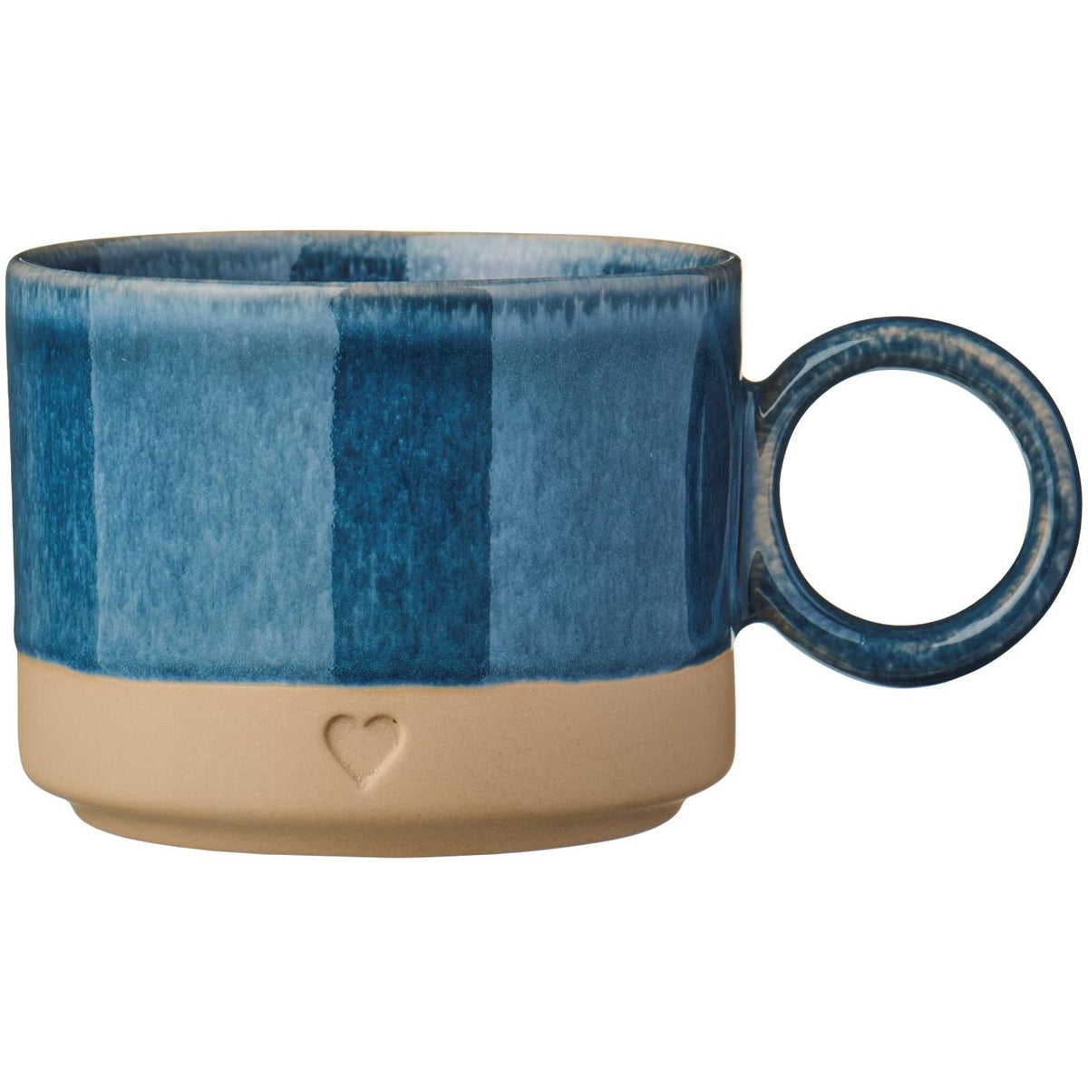 Tasse Heart von Ib Laursen aus mattbraunem Ton mit blauem Rand und eingeprägtem Herz