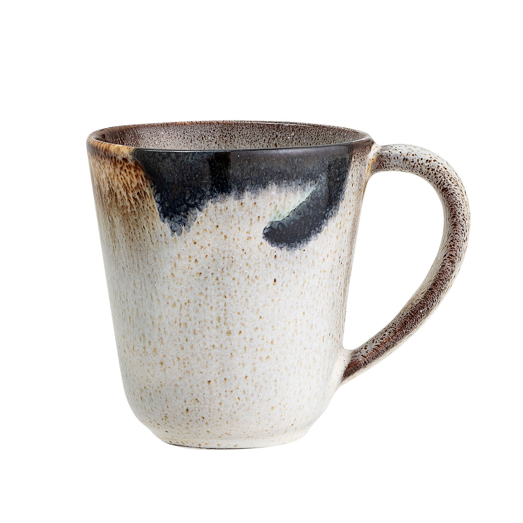 Jules Becher von Bloomingville aus Steingut mit reaktiver Glasur in Blau und Sand