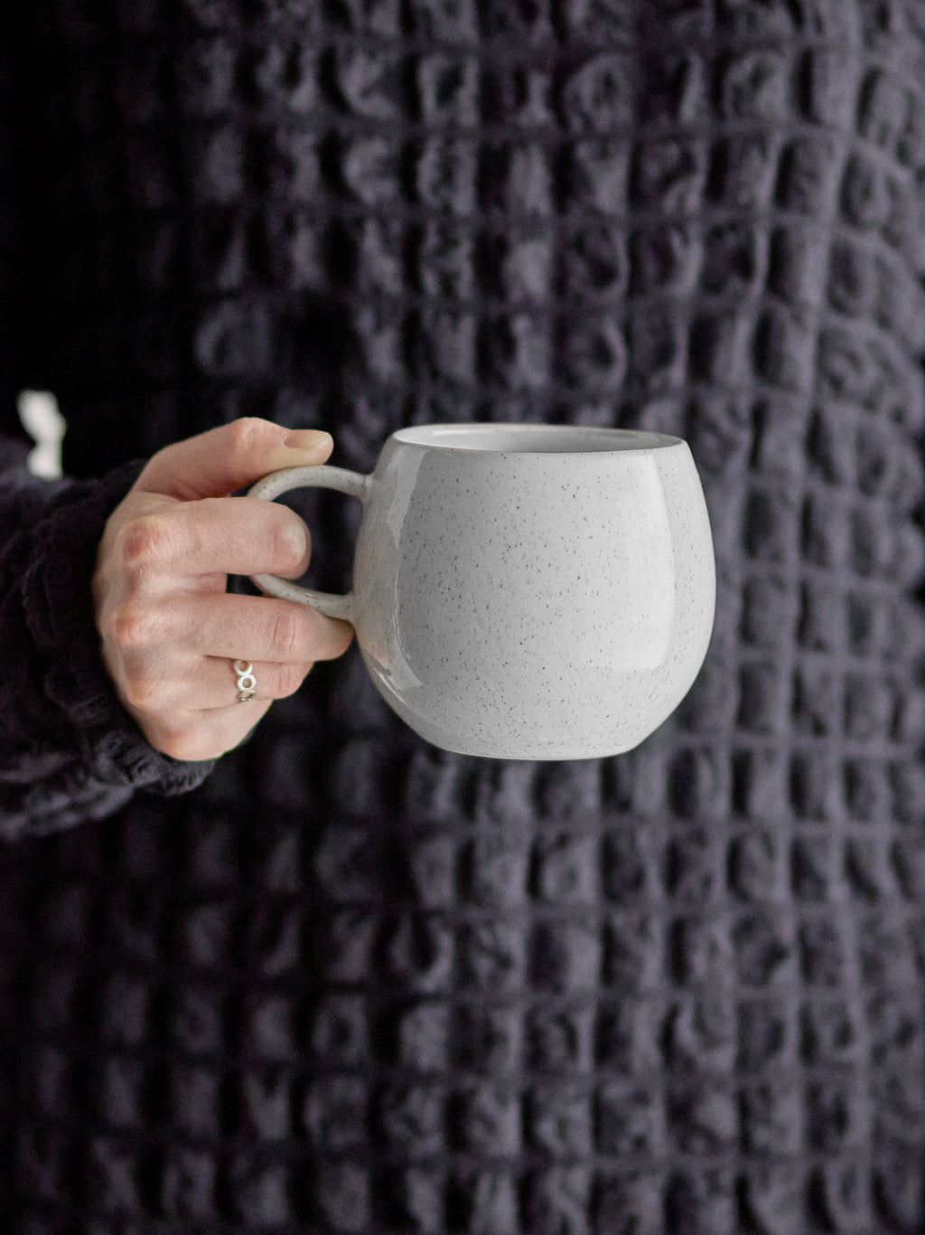 Addison Becher aus Steingut