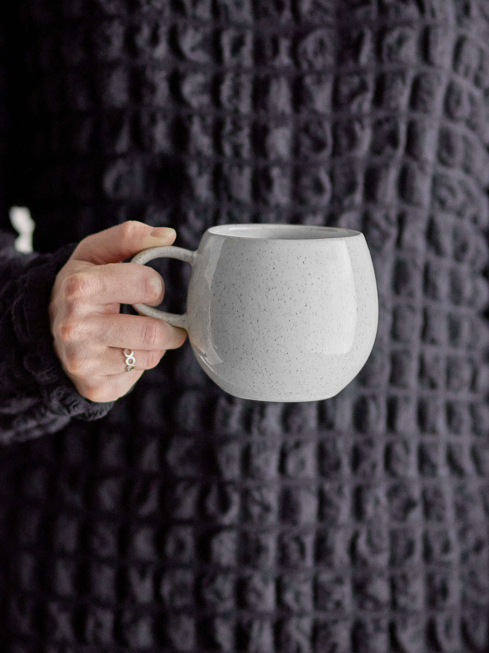 Addison Becher aus Steingut